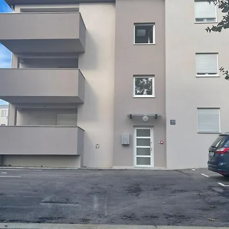 Appartement Adriana *