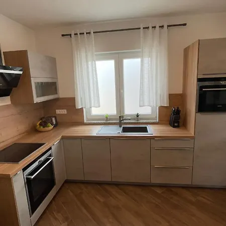Apartment Adriana *